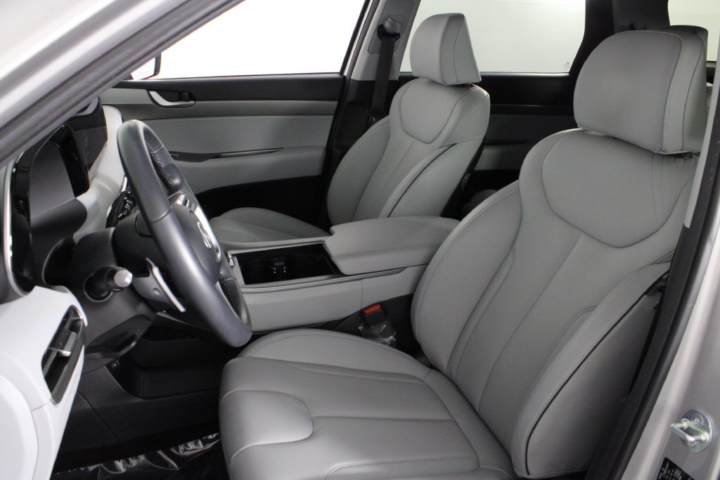 Certified Used 2025 Silver Hyundai SEL image 21