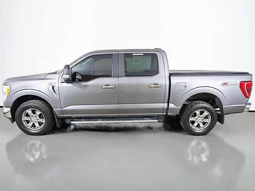 Used 2021 Carbonized Gray Metallic Ford XLT image 13