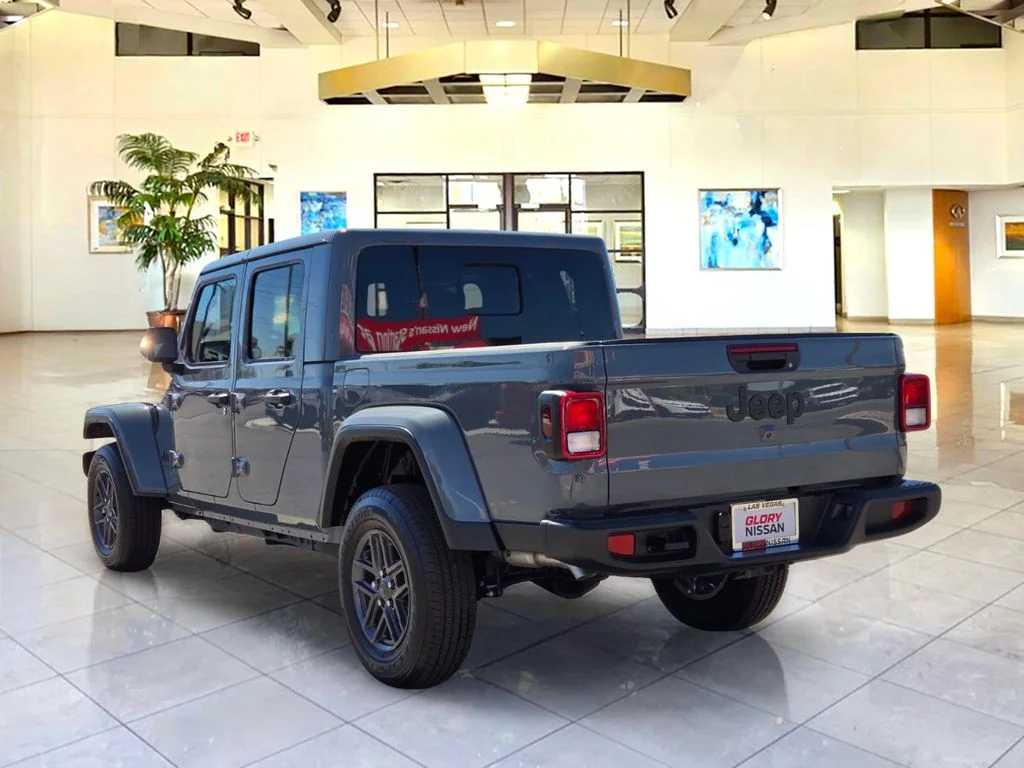 Used 2025 Gray Jeep Sport S image 7