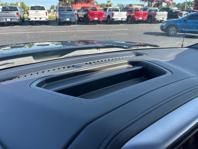 Used 2020 Black GMC SLT image 20