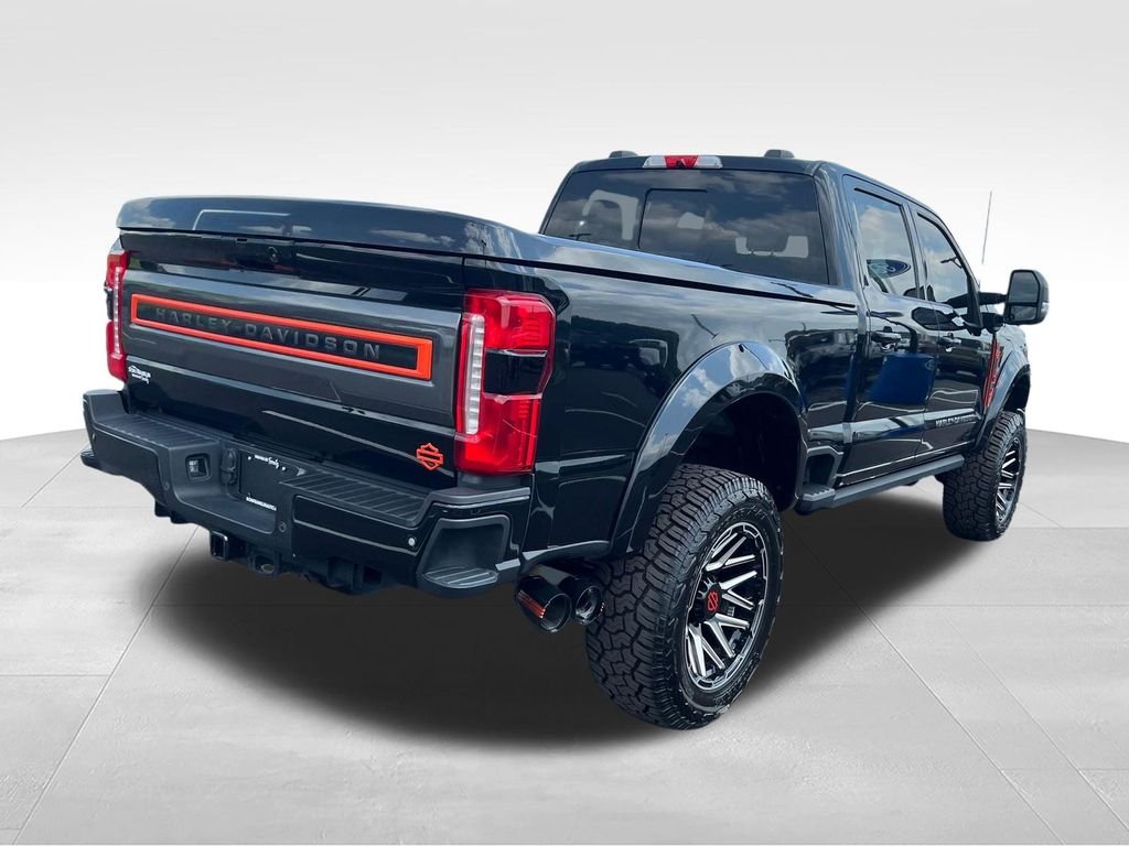 Used 2023 Black Ford Lariat image 5