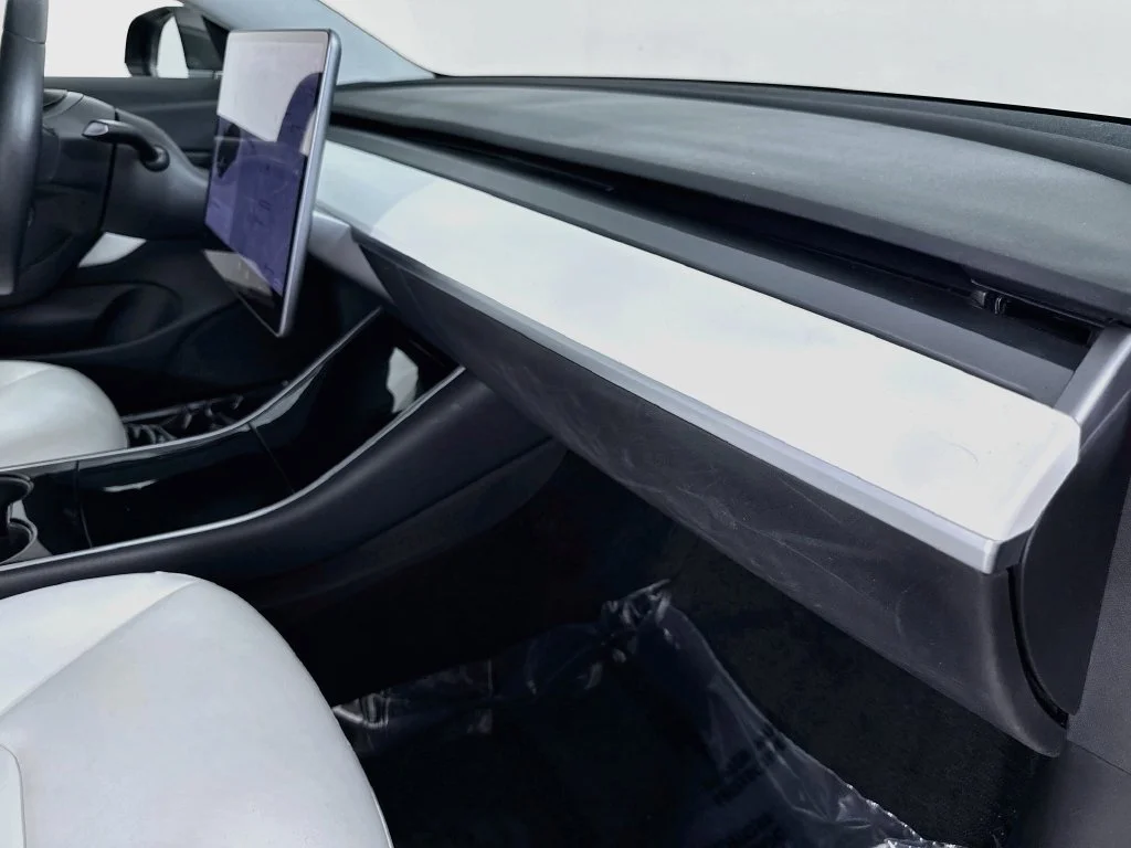 Used 2020 Black Tesla Long Range image 30