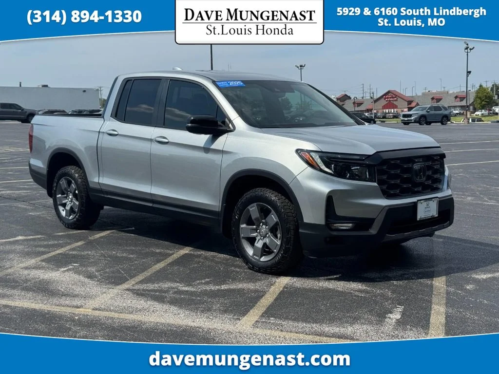 Certified Used 2025 Silver Honda TrailSport image 1
