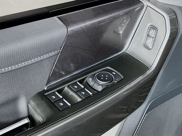 2023 Ford F-150 XLT - Photo 9