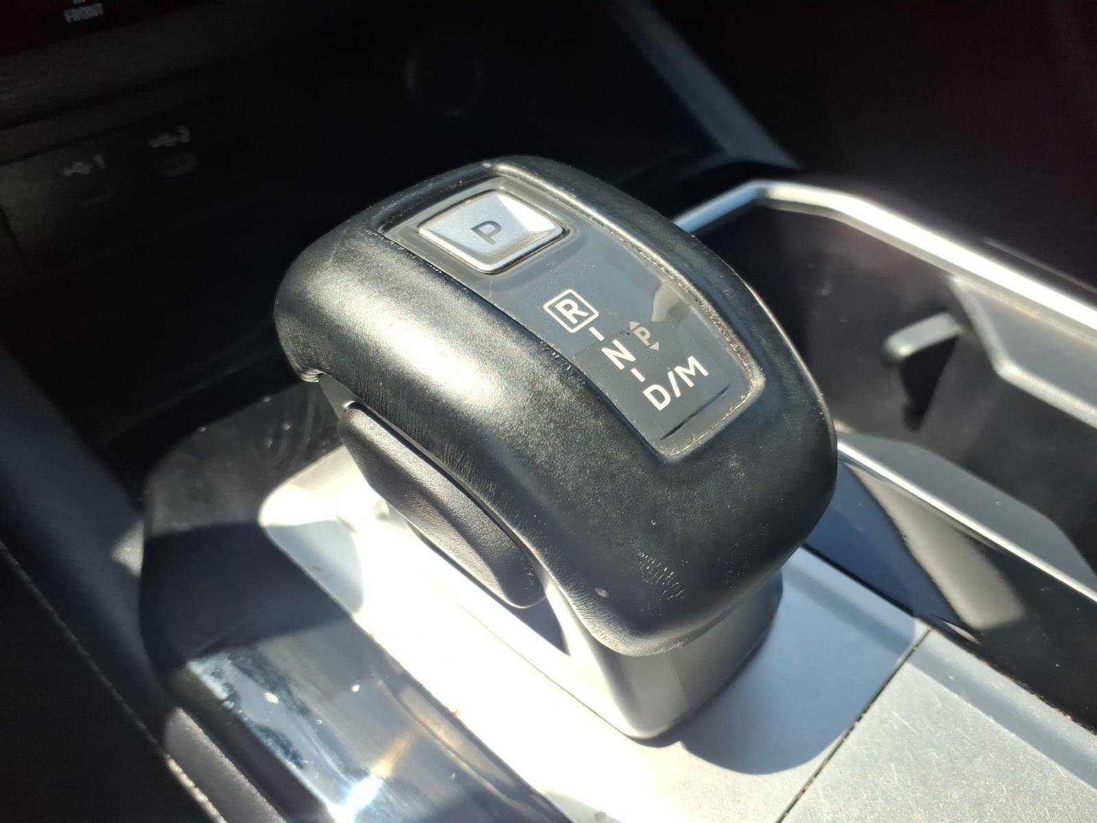 Used 2025  Mitsubishi SE image 7