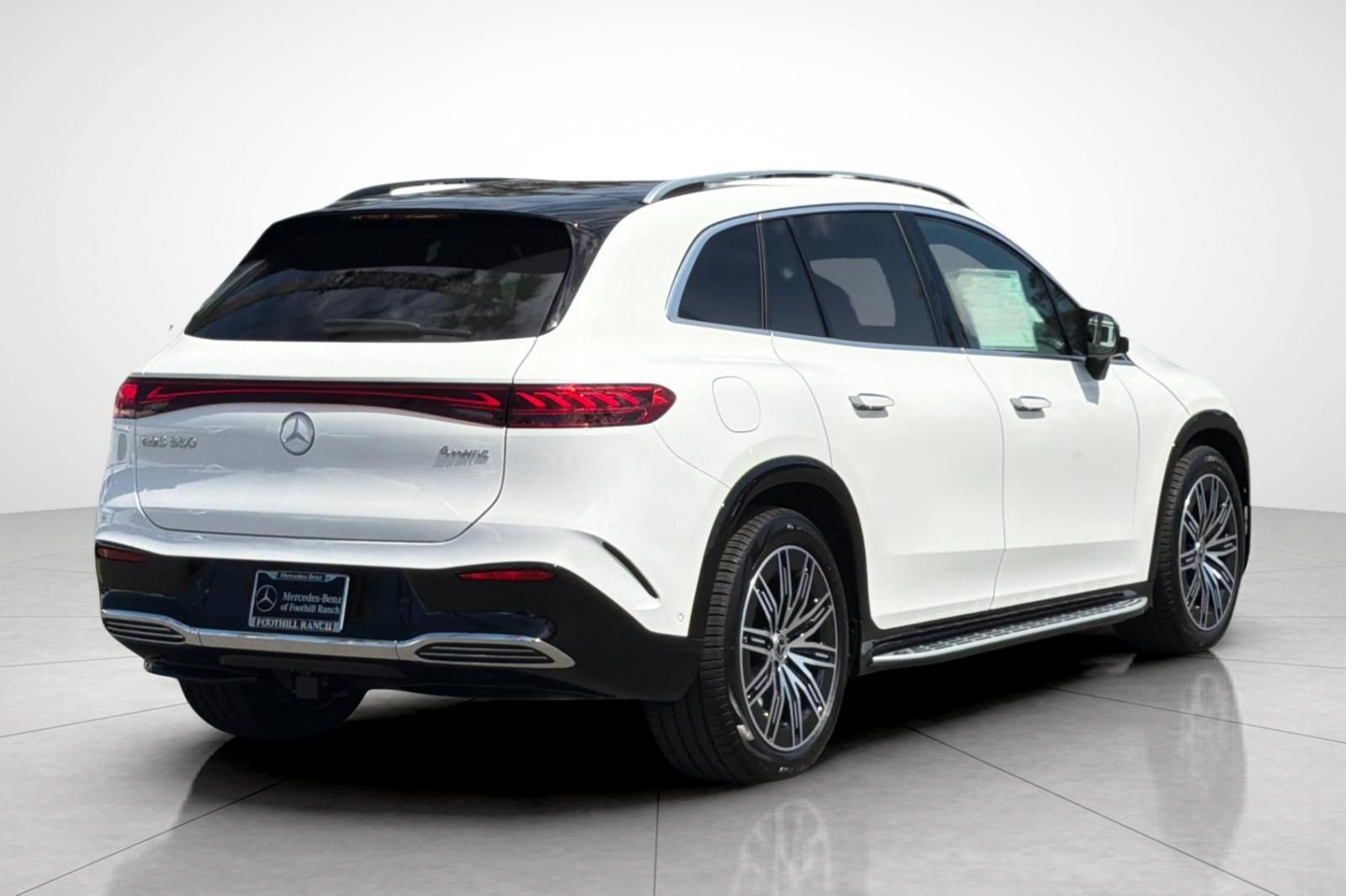 2026 Mercedes-Benz EQS SUV Base - Photo 13