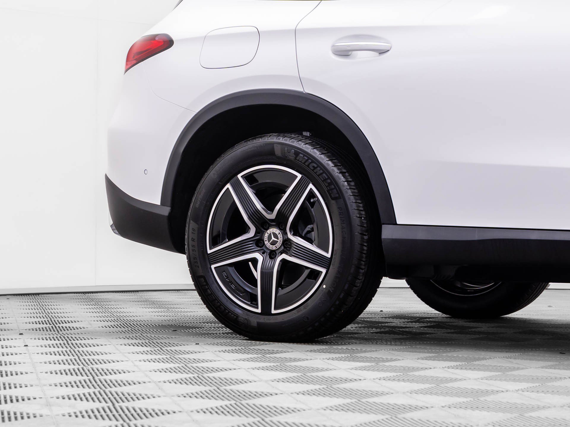 New 2026 White Mercedes-Benz GLC 300 image 67