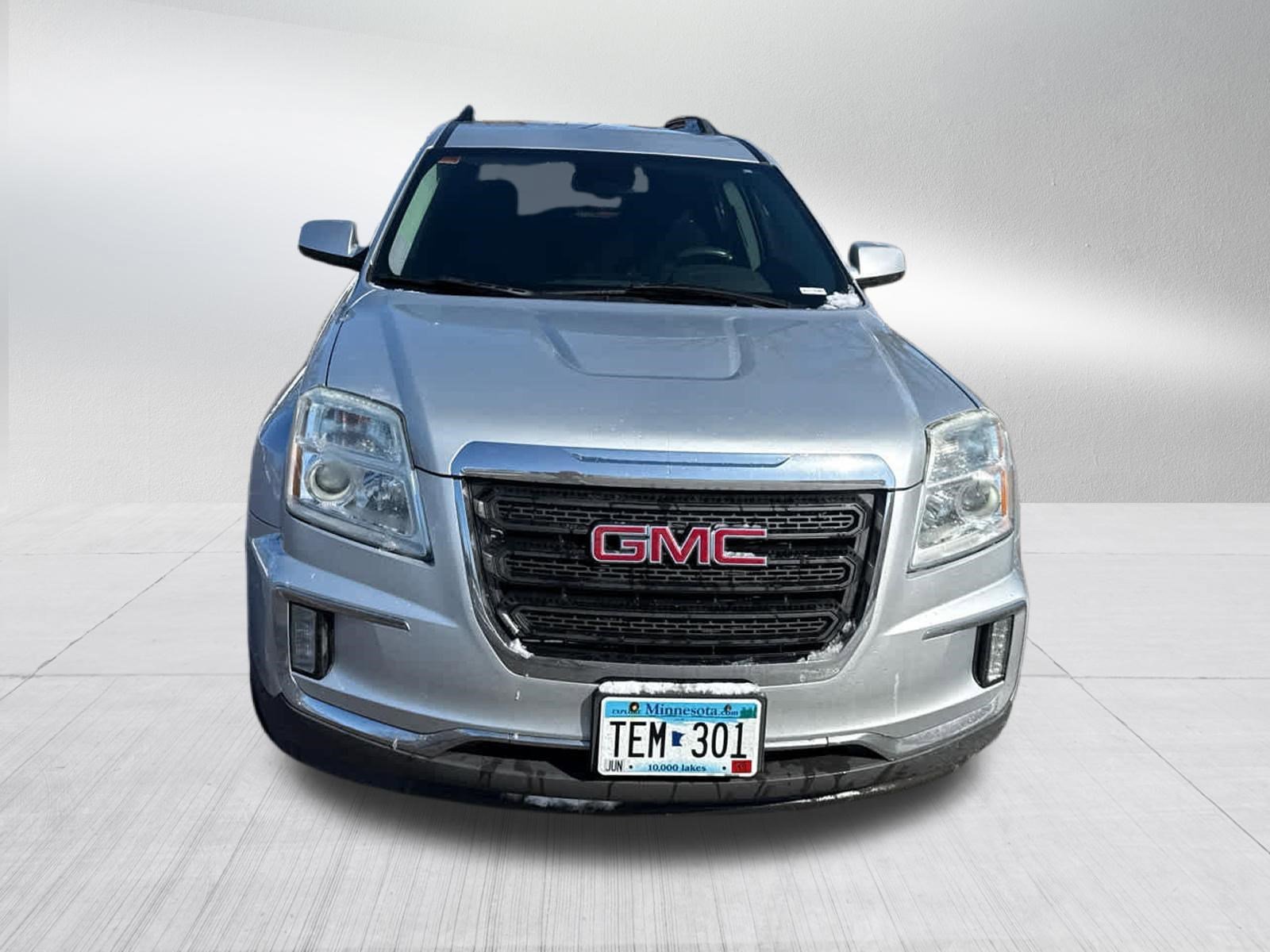 Used 2017 GMC Terrain SLE-2 with VIN 2GKALNEK9H6146763 for sale in Minneapolis, MN