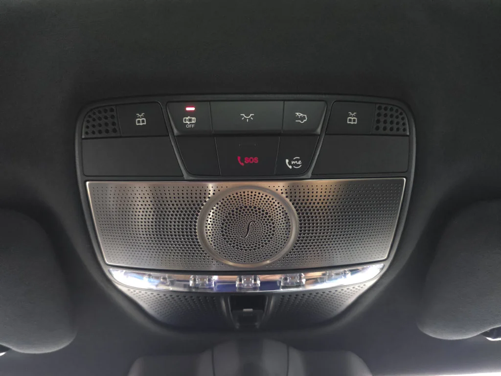 Used 2025 MANUFAKTUR South Sea Blue Magno Mercedes-Benz G 580 image 23