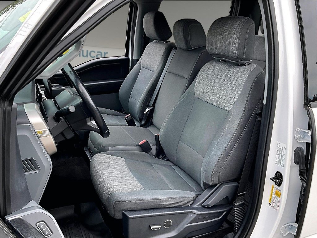 Used 2021 White Ford XLT image 10