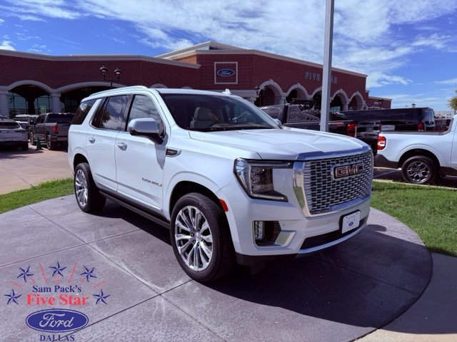 Used 2024 White GMC Denali image 1