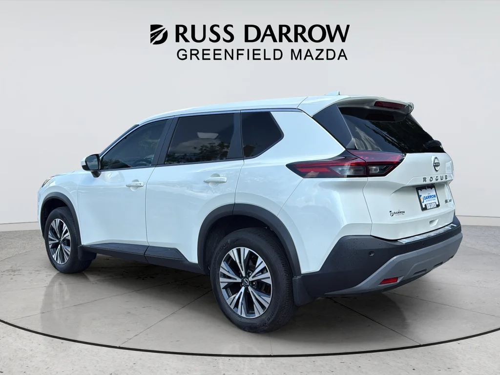 Used 2023 White Nissan SV image 3