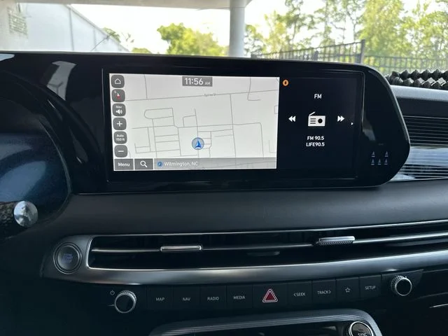 Used 2023 Red Hyundai Calligraphy image 19