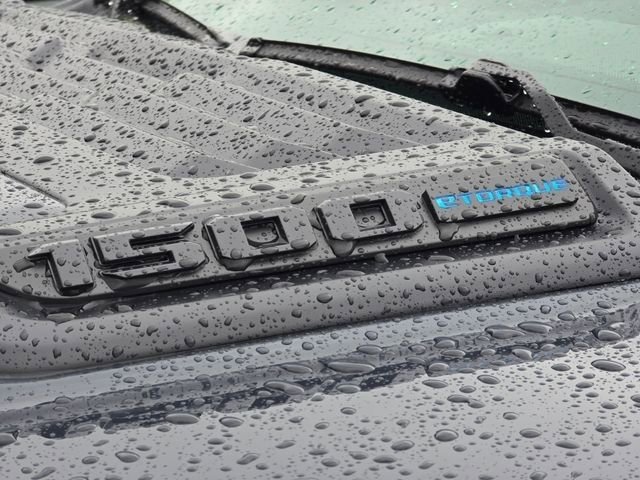 New 2026 Forged Blue Metallic Exterior Paint RAM Laramie image 33
