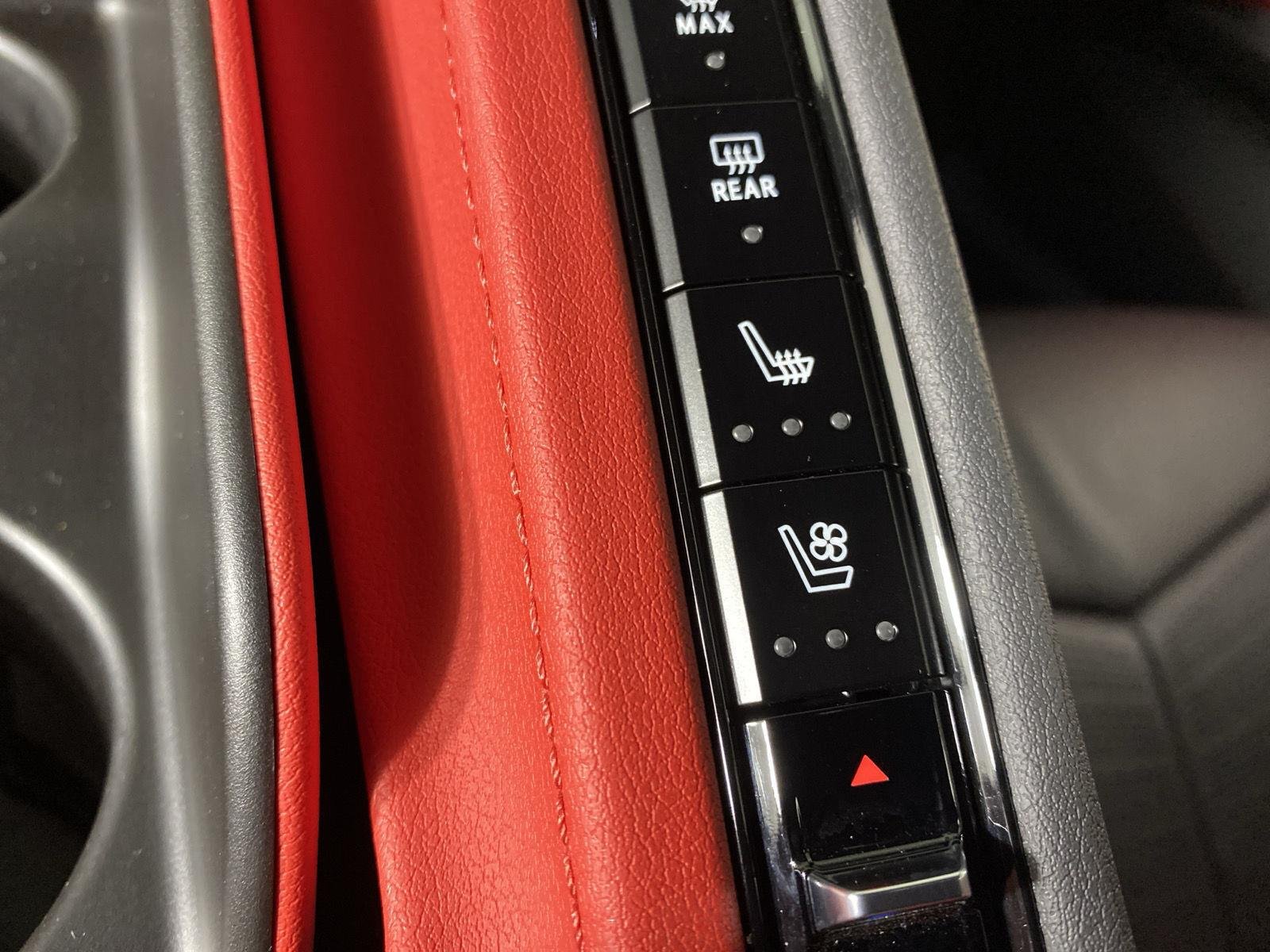 Used 2020 Black Chevrolet 2LT image 20