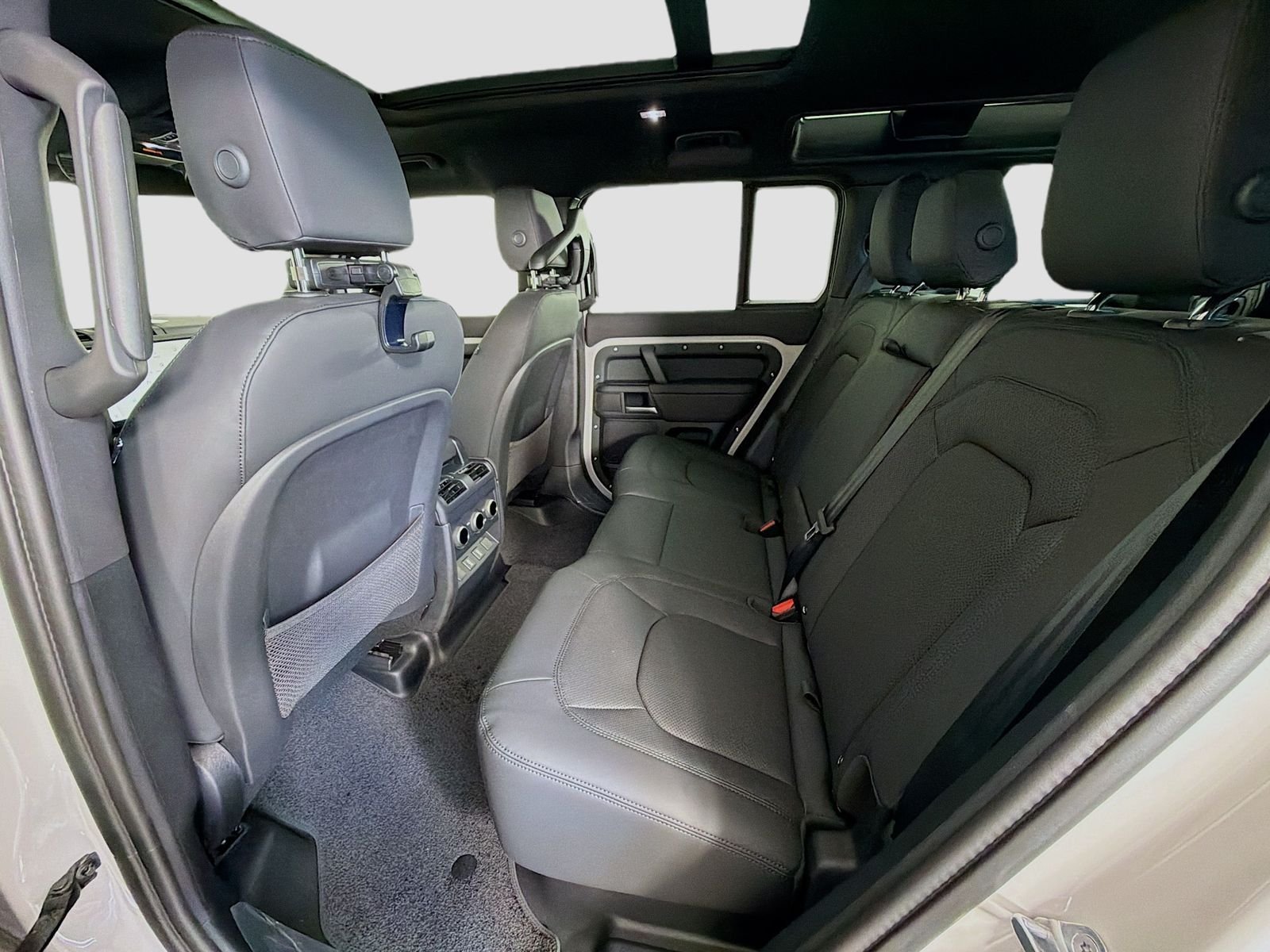 New 2026 Borasco Grey Land Rover X-Dynamic SE image 27