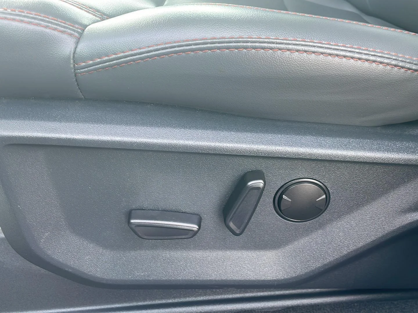 Certified Used 2025 Space Silver Ford Active image 11