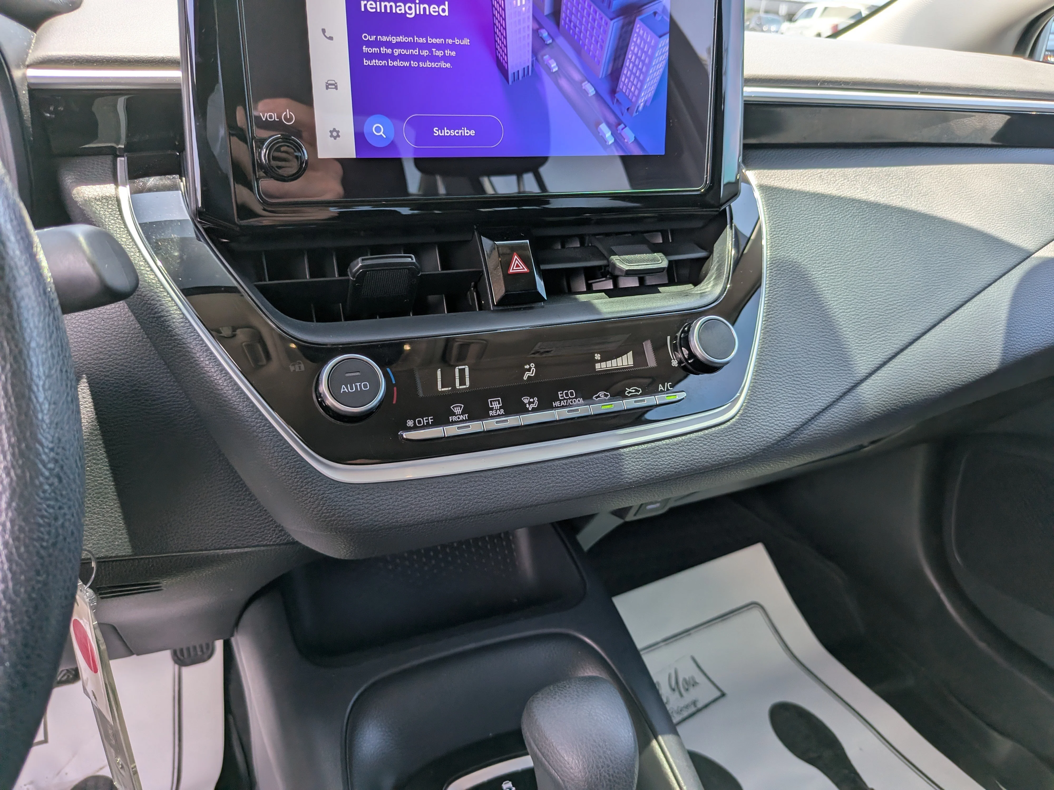 Used 2024 Ice Toyota LE image 26