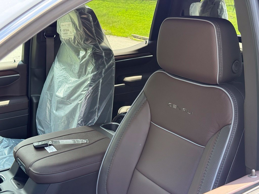 New 2026 Glacier White Tricoat GMC Denali image 15