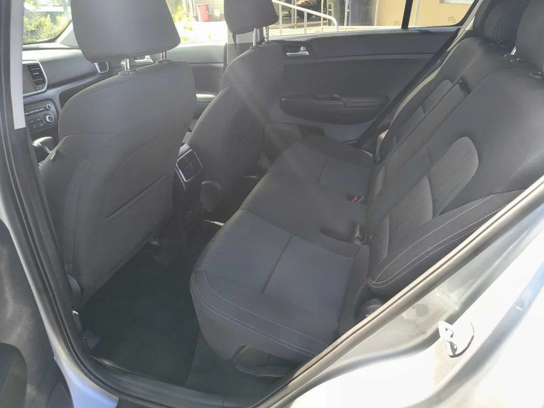 Used 2022  Kia LX image 11