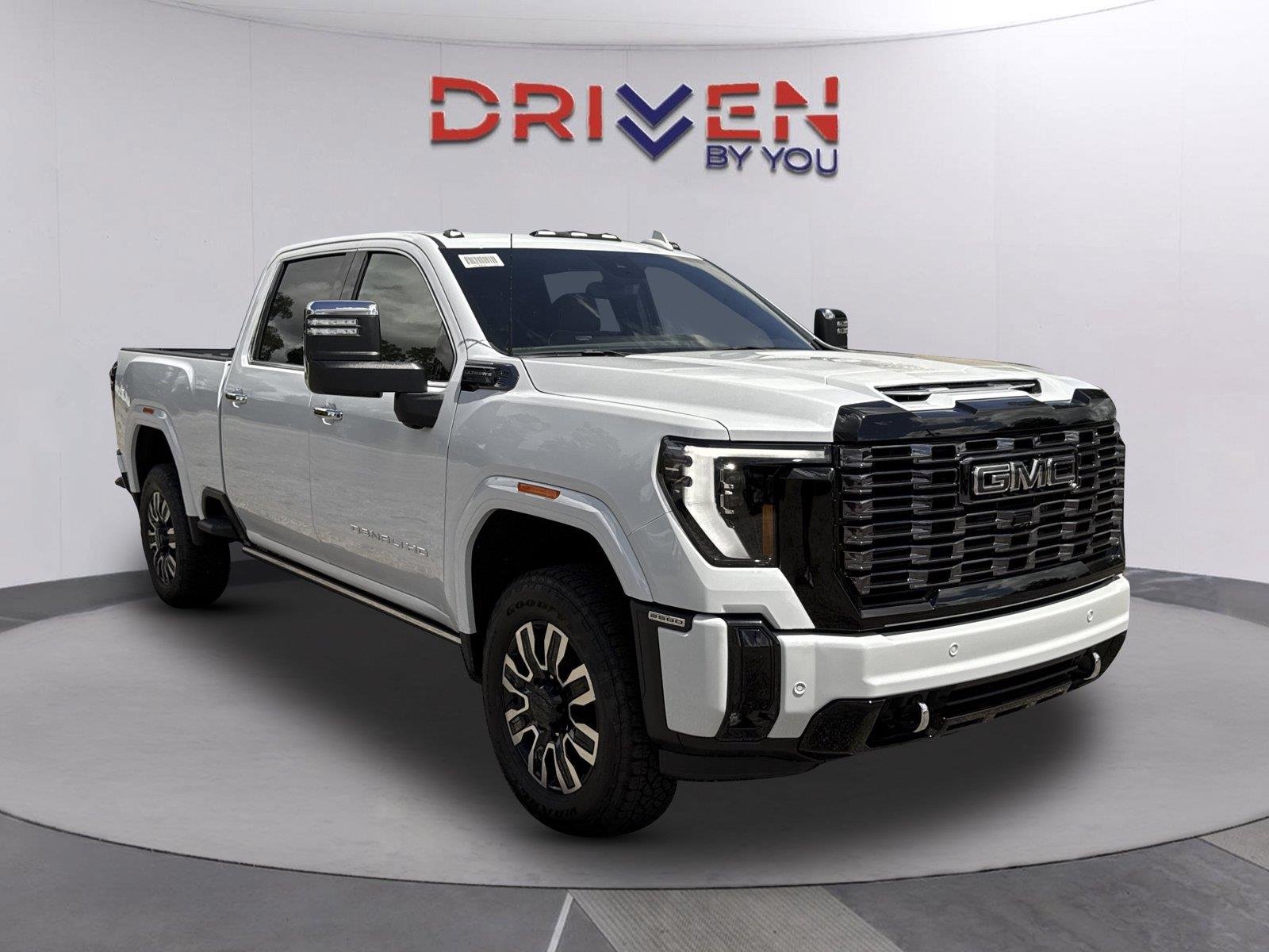 New 2026 Glacier White Tricoat GMC Denali Ultimate image 1