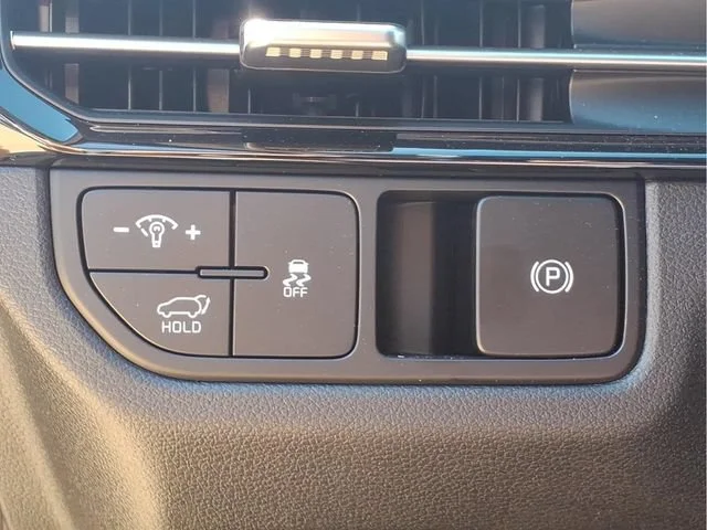 Used 2026  Kia EX image 15