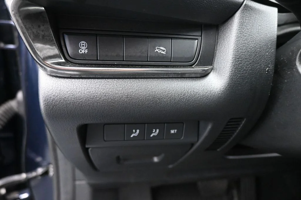 Used 2023 Blue Mazda 2.5 S Preferred Package image 12