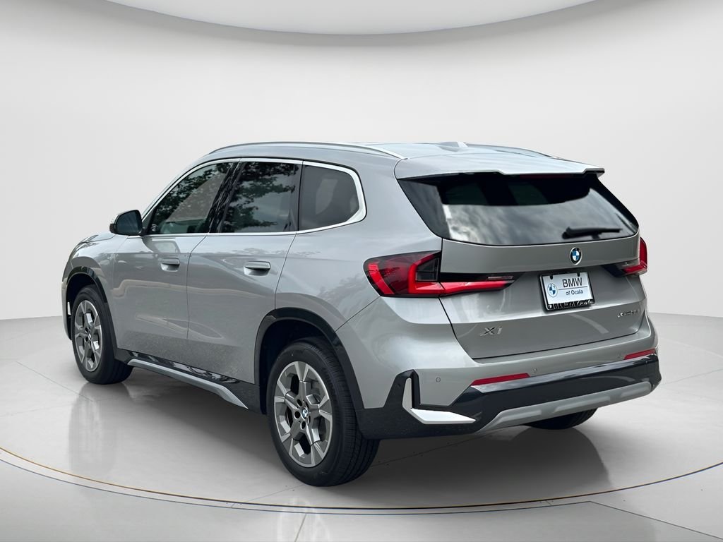 New 2026 Space Silver Metallic BMW xDrive28i image 7
