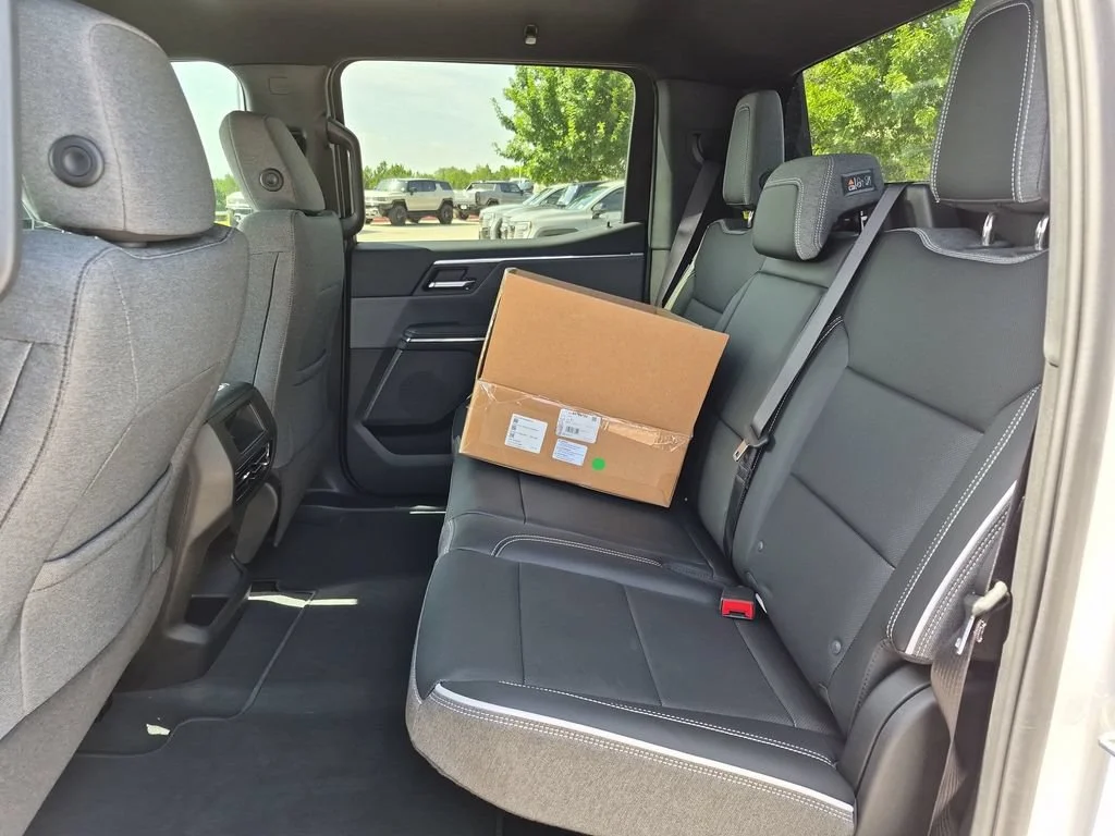 2026 GMC Sierra EV Elevation - Photo 34