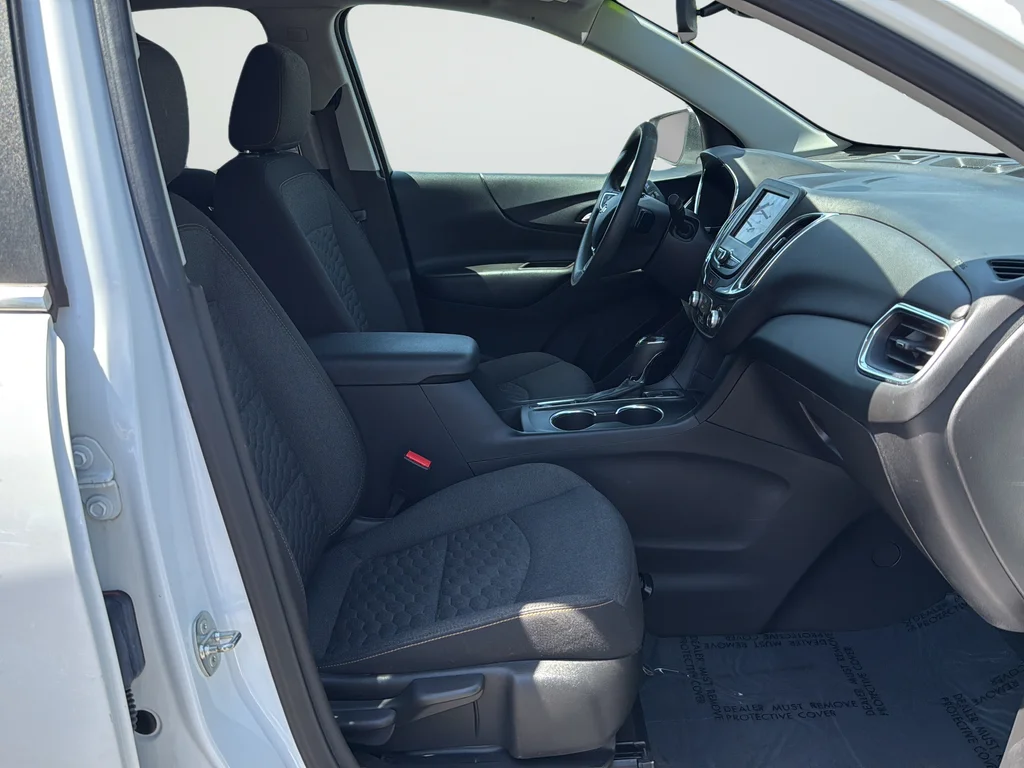 Used 2021 White Chevrolet LT image 15