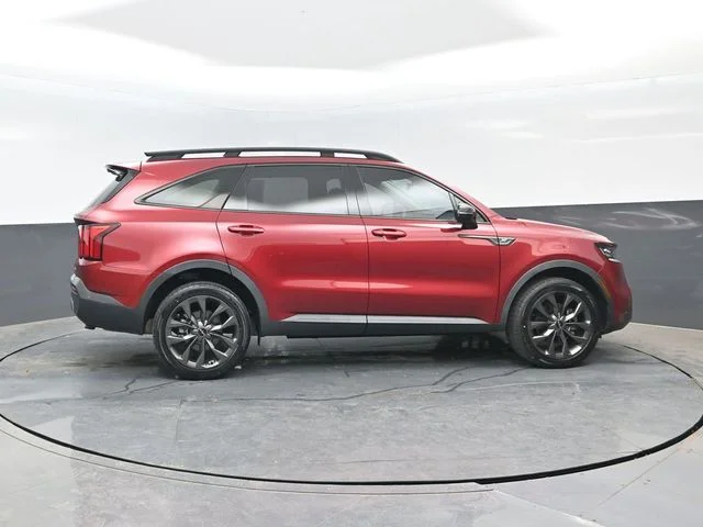Used 2023 Passion Red Tintcoat Kia X-Line SX Prestige image 3