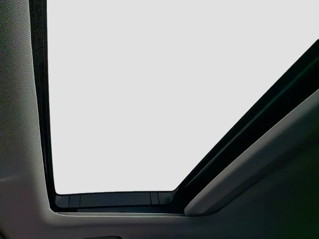 New 2026 Solar Silver Metallic Honda Touring image 21