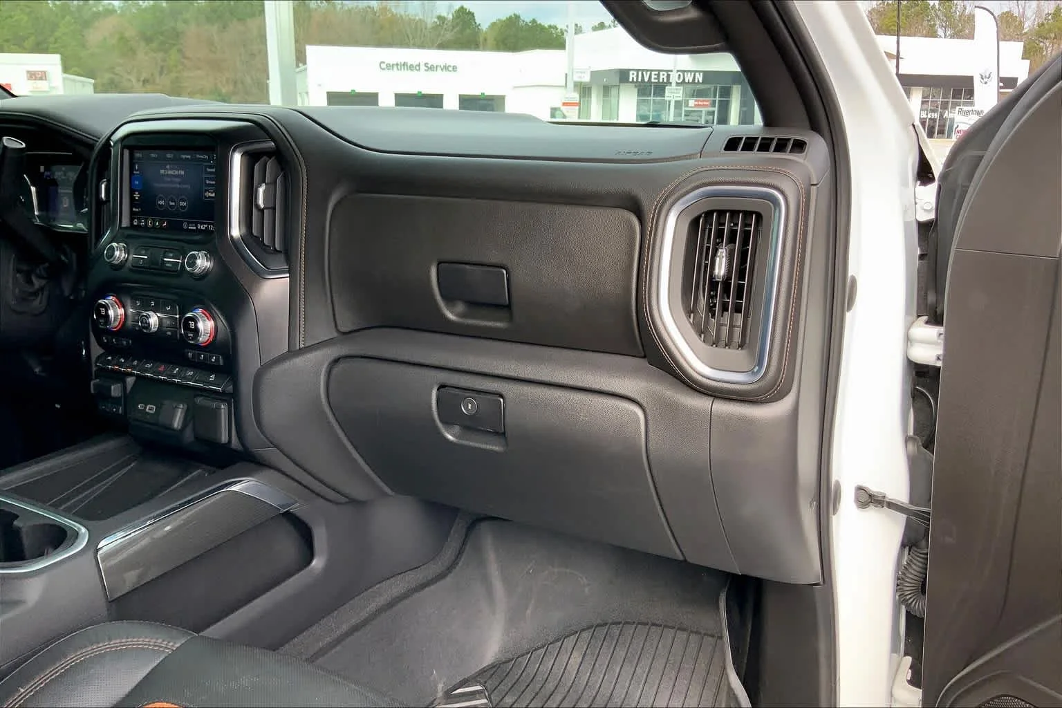 Used 2020 Summit White GMC AT4 image 19
