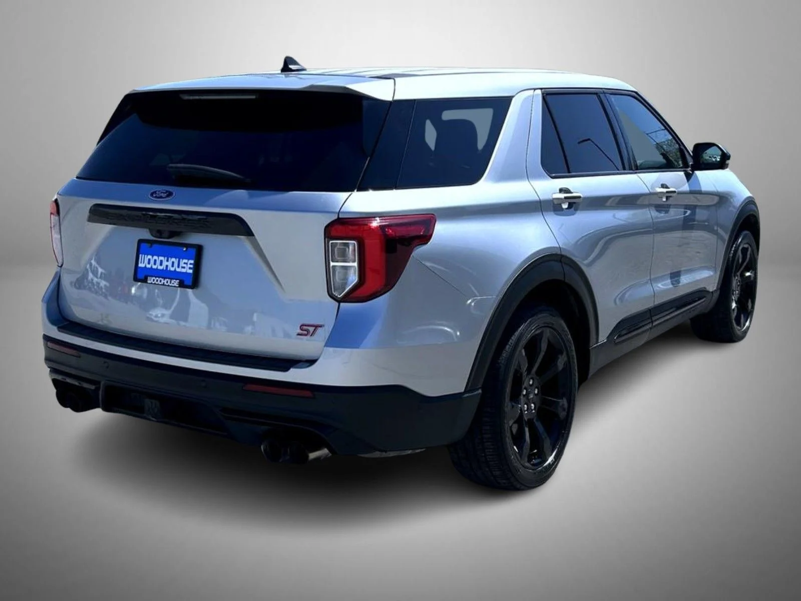 Used 2022 Silver Ford ST image 5