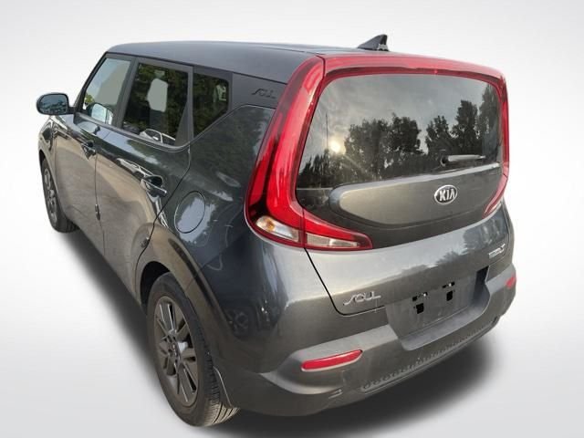 Used 2021 Gray Kia S image 6