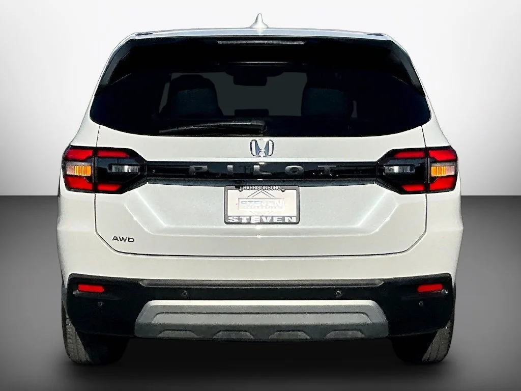 Used 2024 Platinum White Pearl Honda EX-L image 5