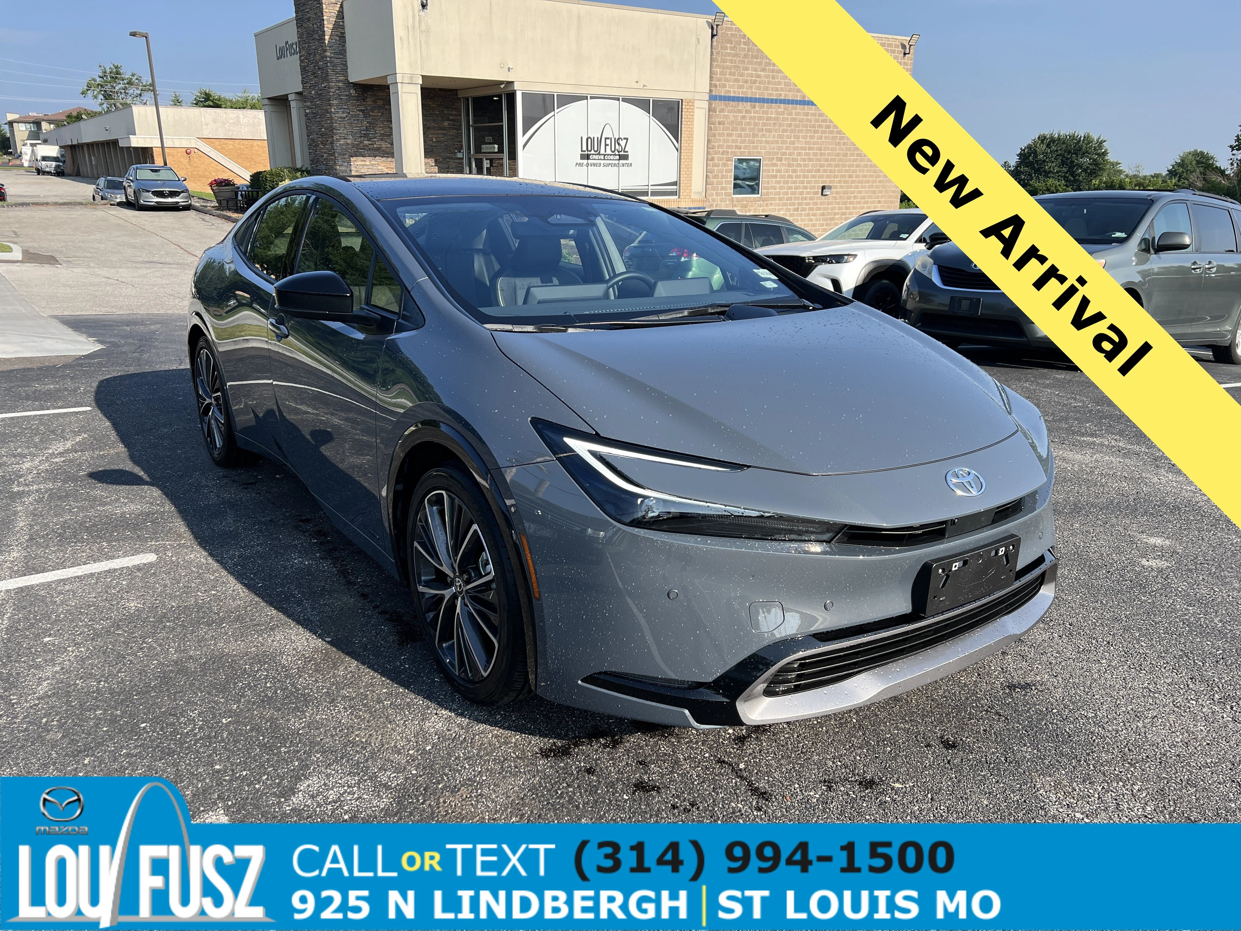 2024 Toyota Prius Limited AWD's photo