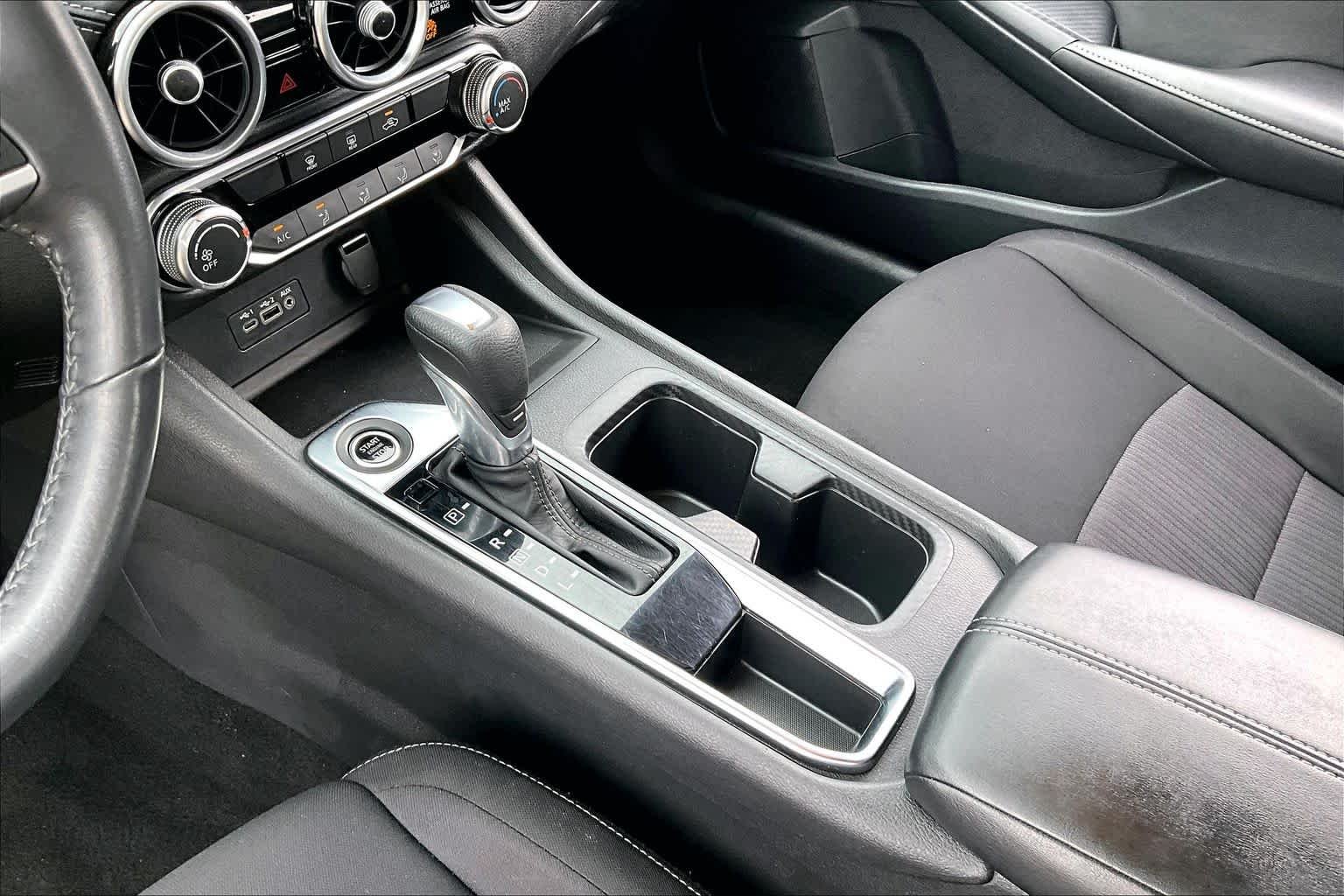 Used 2022 Brilliant Silver Metallic Nissan SV image 16