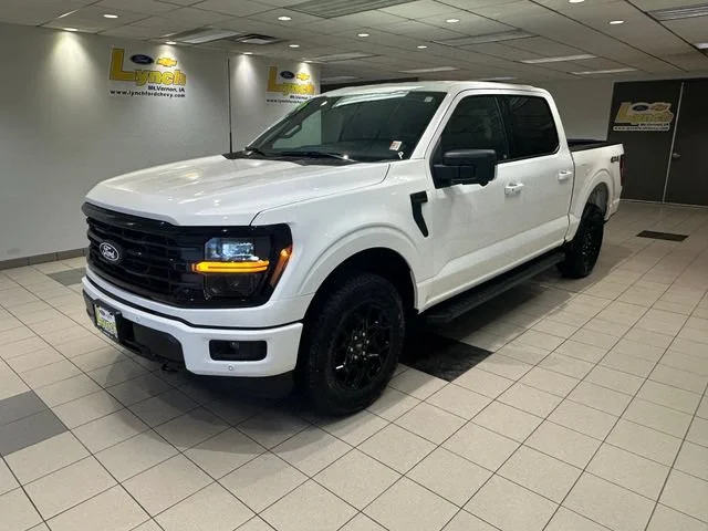 Used 2026 White Ford XLT image 2