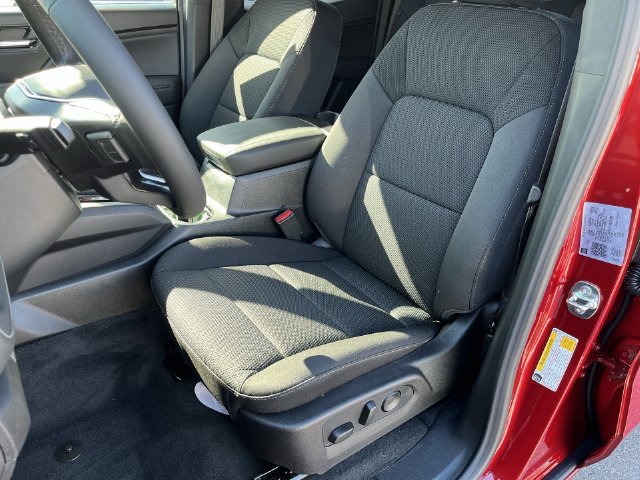 2026 Chevrolet Colorado photo 15 of 35