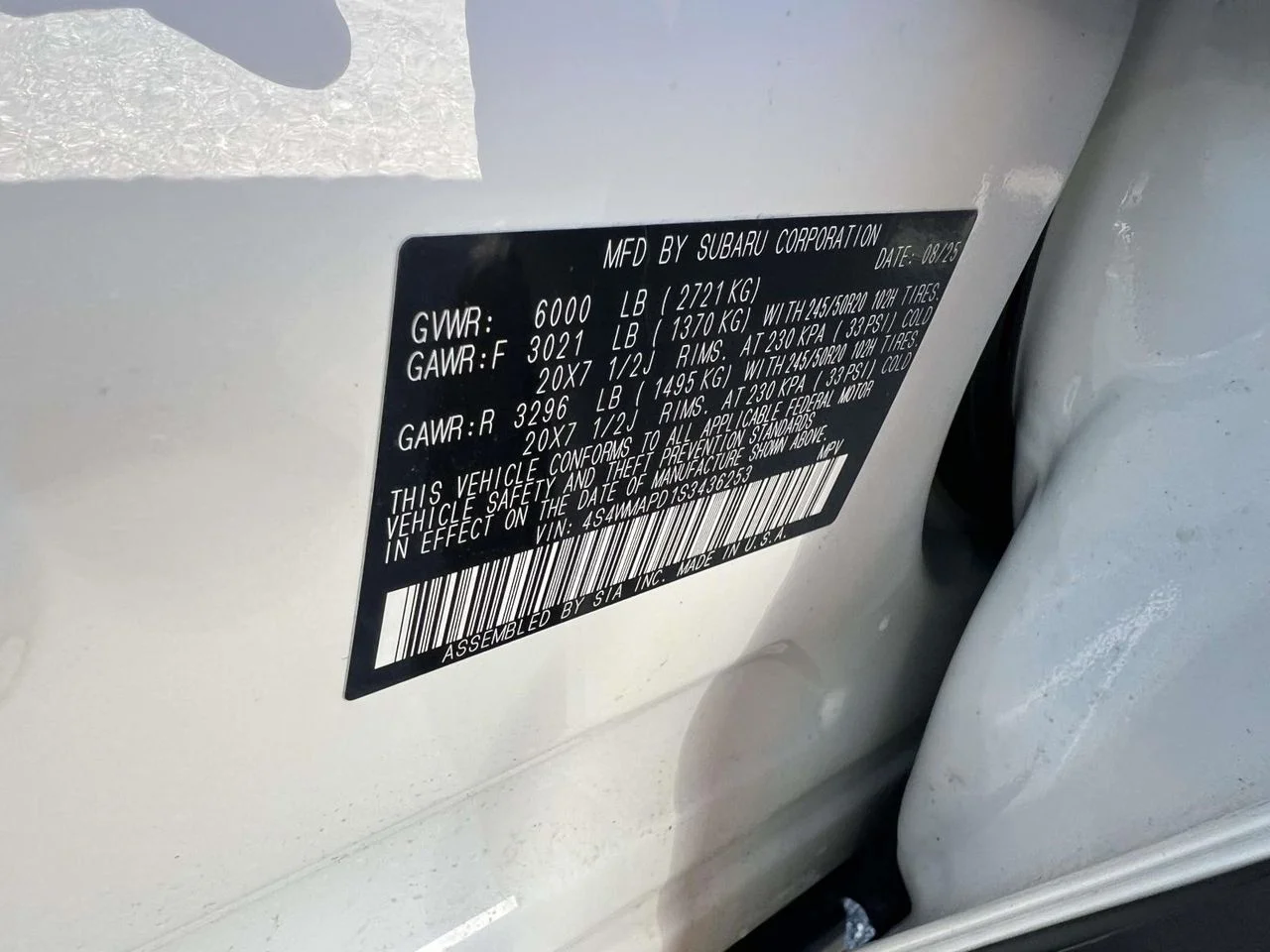 Used 2025 Crystal White Pearl Subaru Limited 7-Passenger image 26