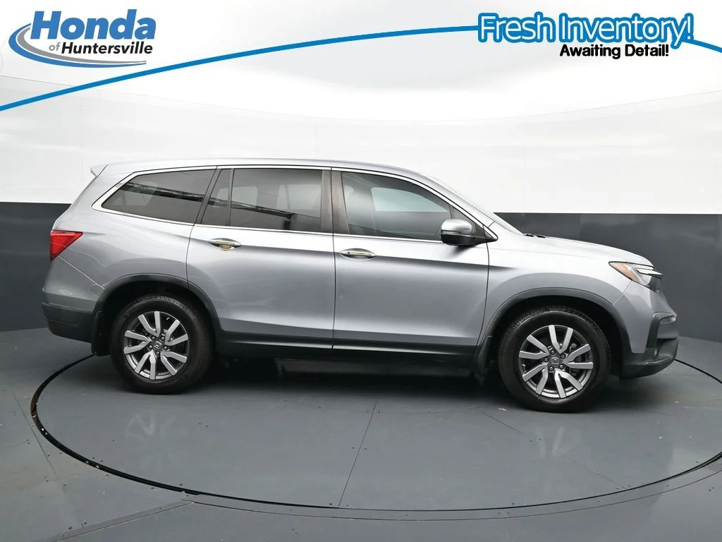 Used 2020 Lunar Silver Metallic Honda EX-L image 11