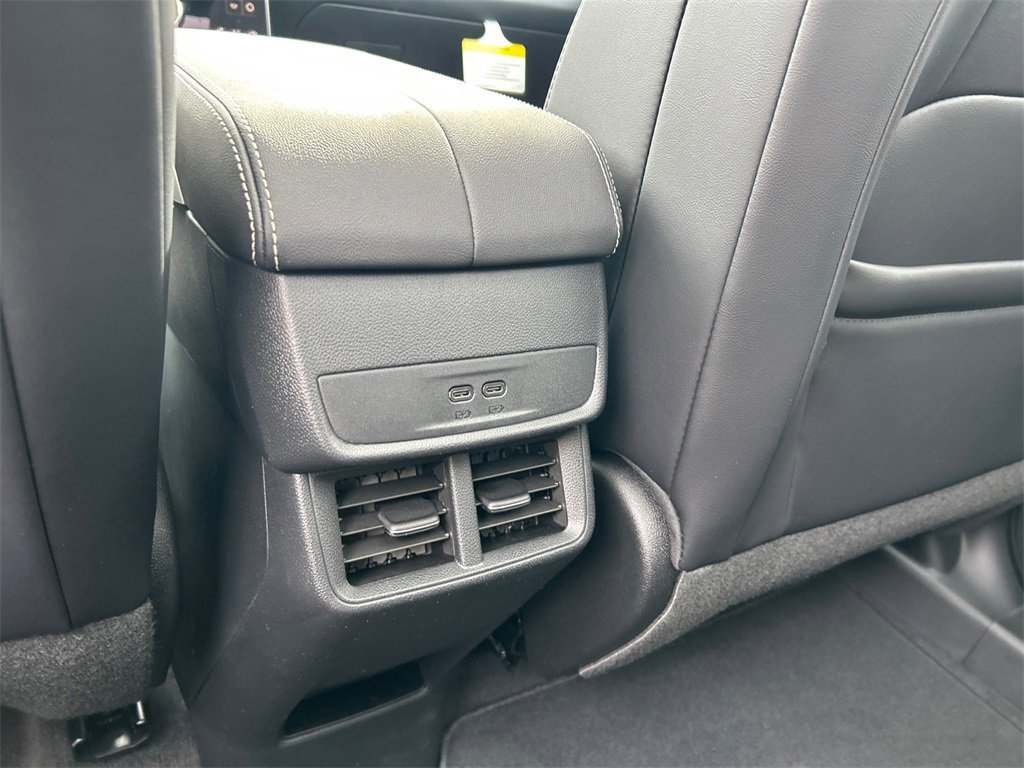 2026 GMC TERRAIN - Image 31