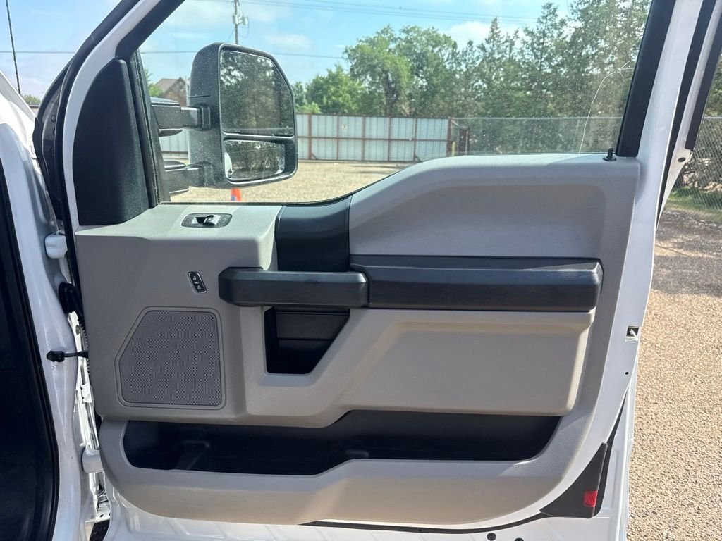 Used 2019 Oxford White Ford XL image 37