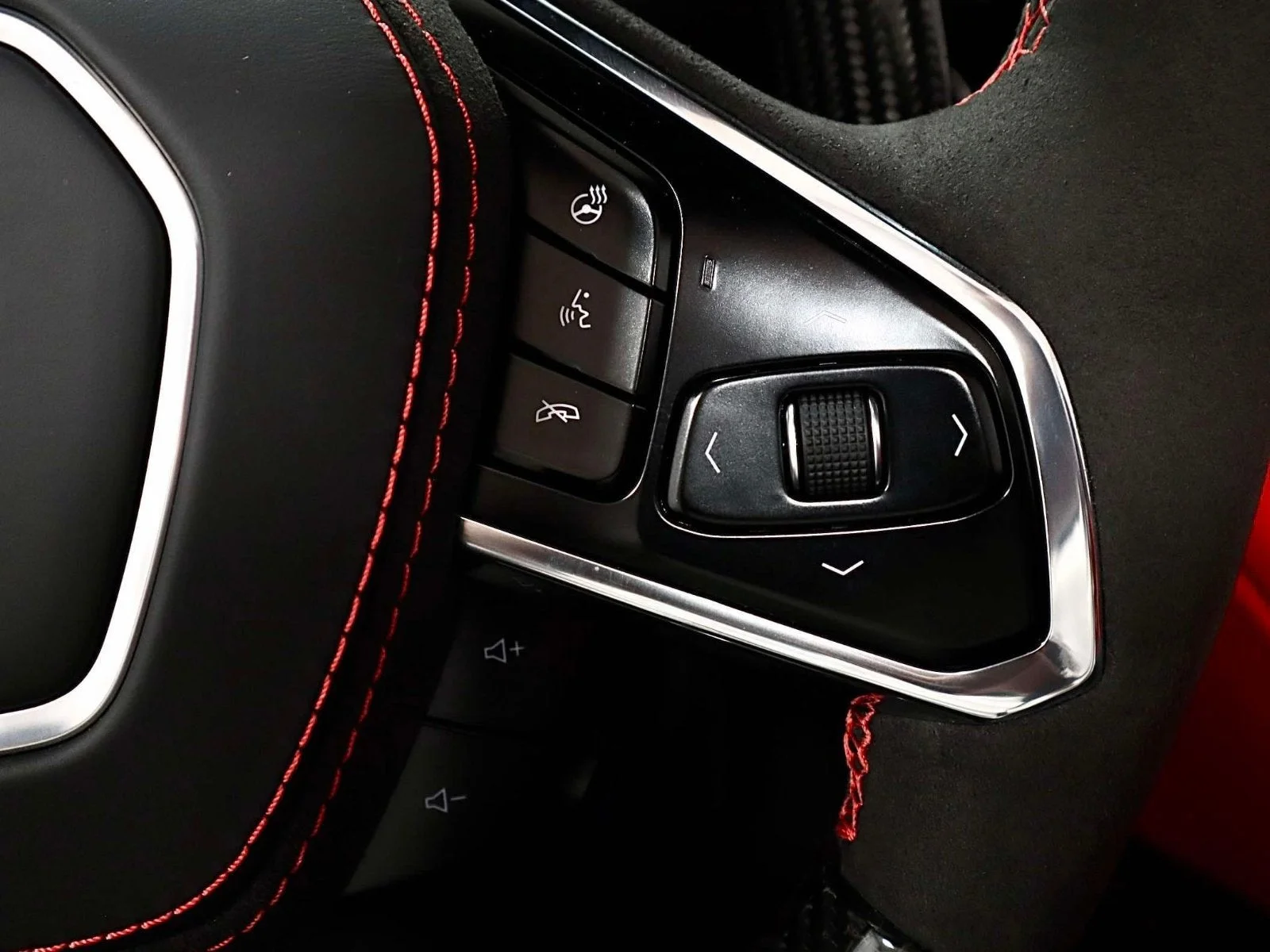 Used 2025 Torch Red Chevrolet 3LZ image 28