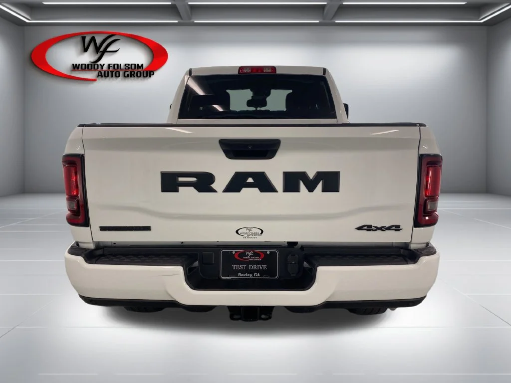 Used 2026 White Ram Big Horn image 9
