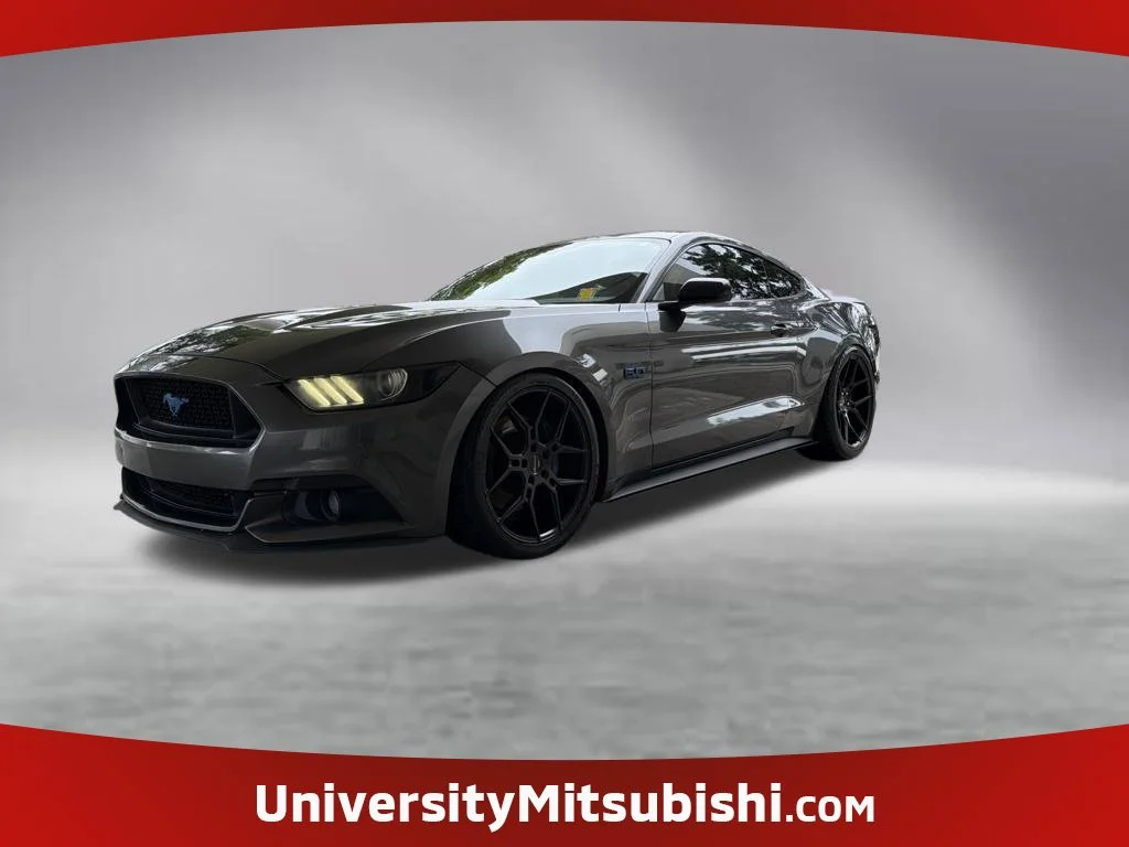 Used 2017 Gray Ford GT Premium image 1