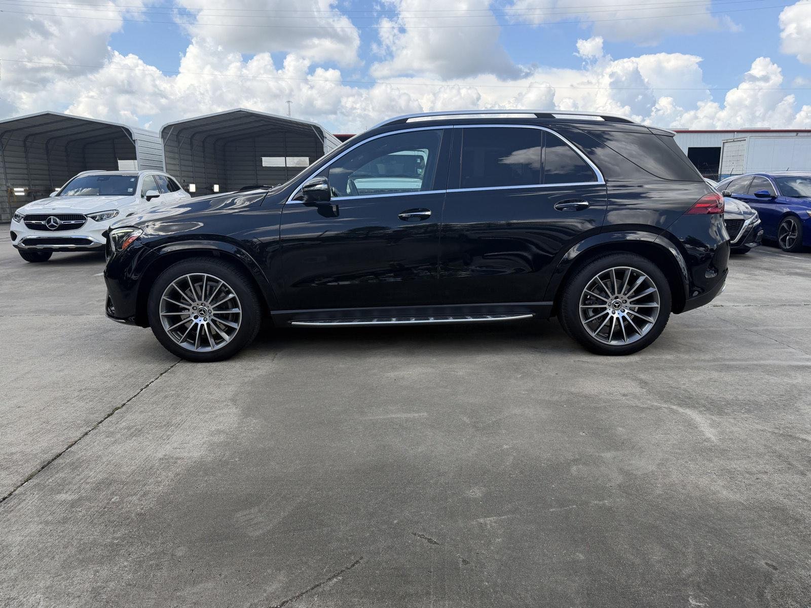 Certified Used 2024 Obsidian Black Metallic Mercedes-Benz GLE 450 image 15