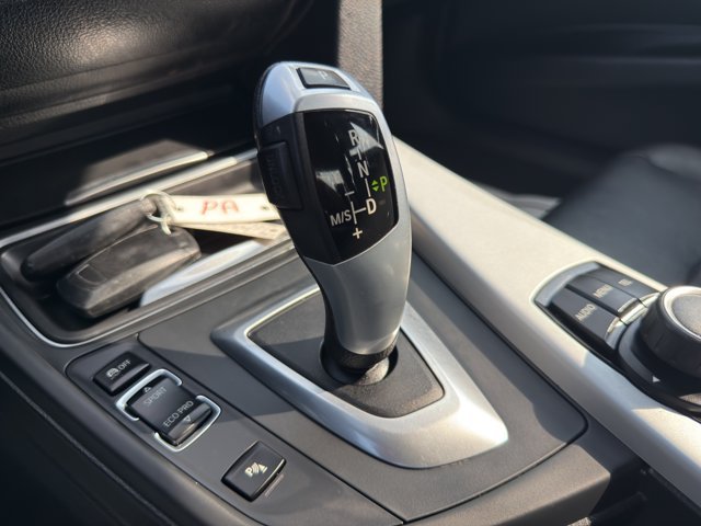 Used 2013 Blue BMW 328i xDrive image 16