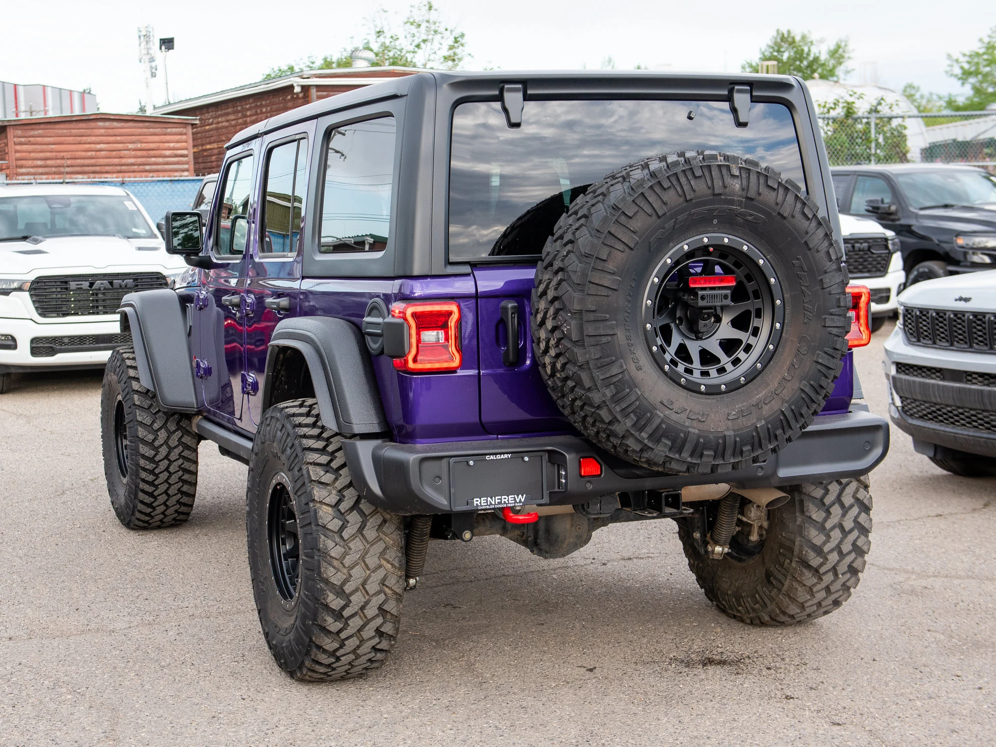 New 2026 reign Jeep Rubicon*, 2 Inch Lift, 38 Inch Tires, High Lift Jack image 6